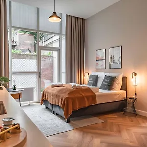Limehome Keizerstraat 3*, Den Haag Niederlande